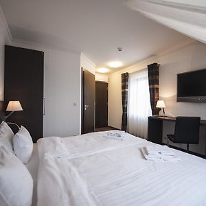 Deluxe Zimmer mit Kingsize-Bett